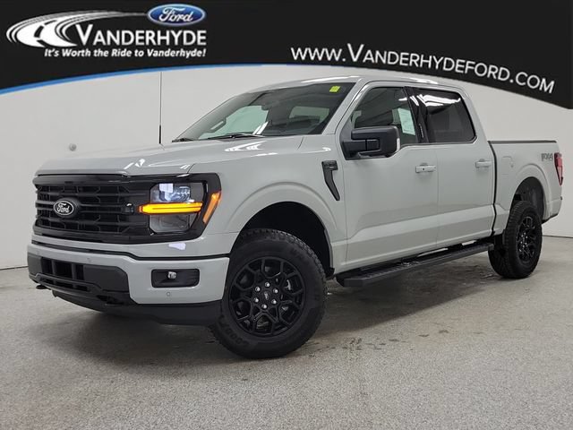 New 2026 Ford F150 XLT w/ Equipment Group 302A MID