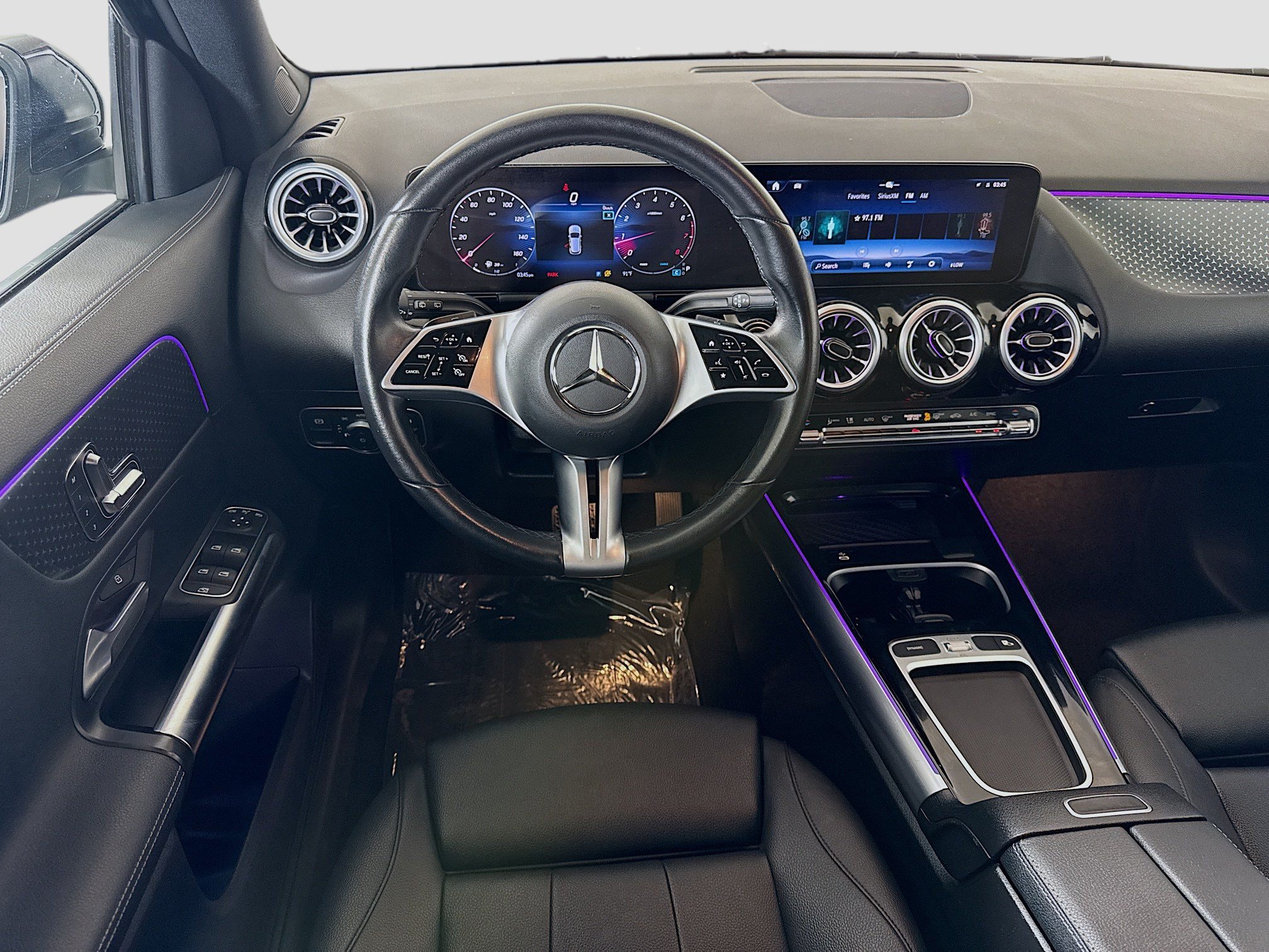 Used 2025 Mercedes-Benz GLA 250 image 17