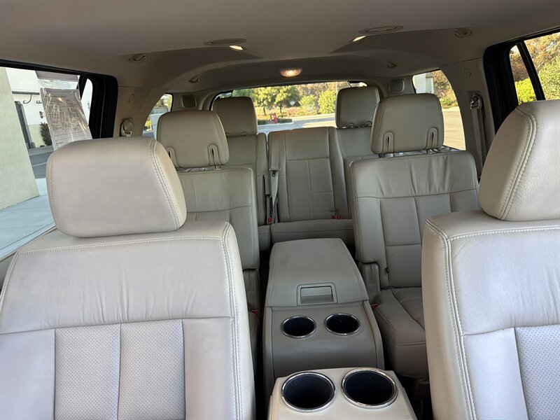 Used 2008 Lincoln Navigator 2WD image 20