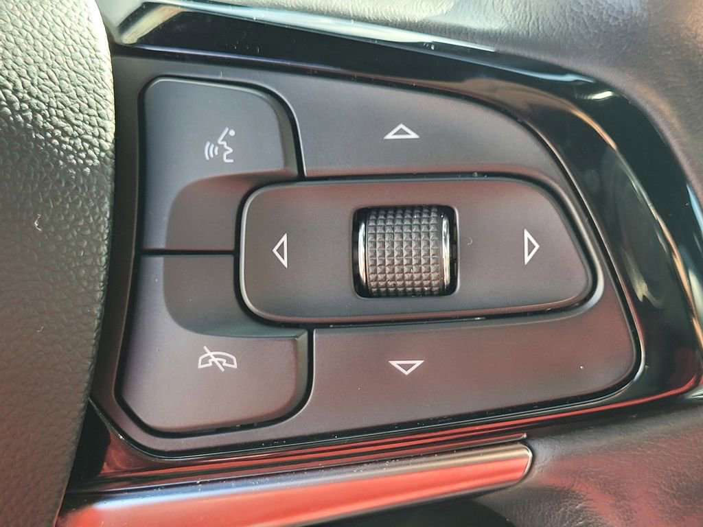 Used 2024 Buick Enclave Premium AWD/4WD image 23