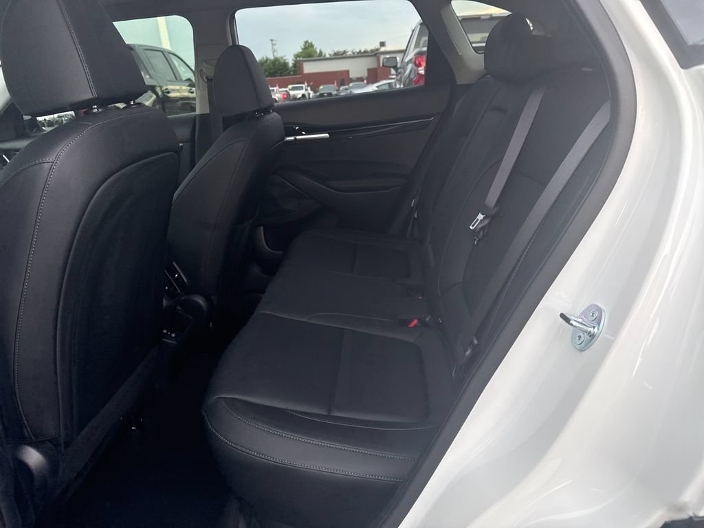 Used 2026 Kia Seltos SX w/ SX Sunroof Package AWD/4WD image 28