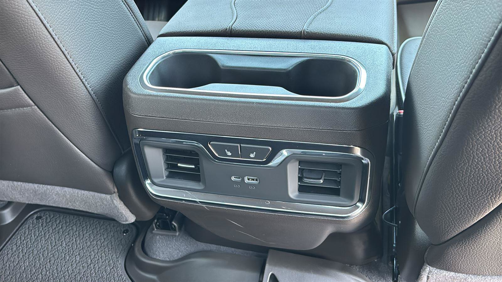New 2026 GMC Sierra 1500 Denali AWD/4WD image 24