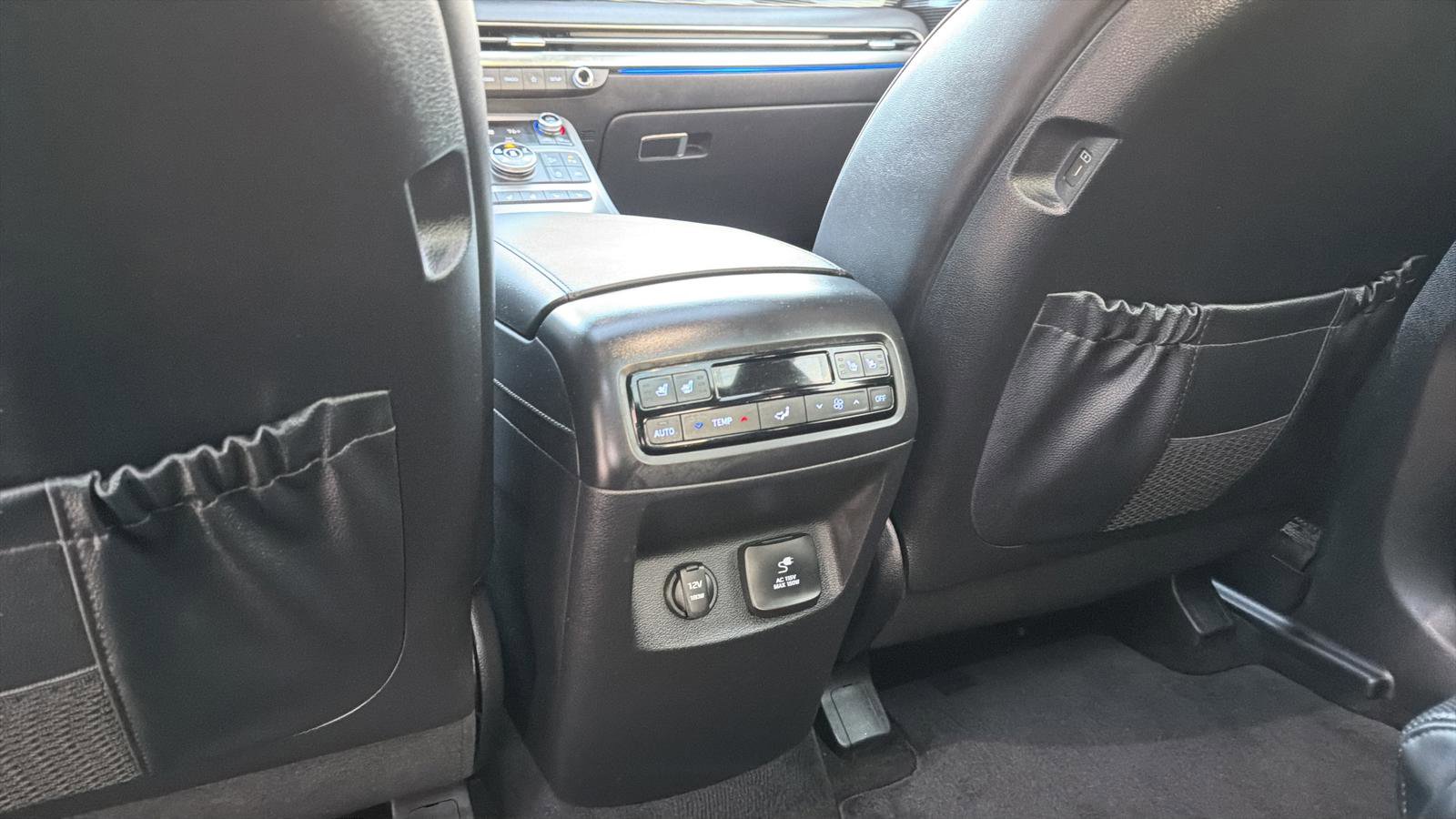 Used 2024 Hyundai Palisade Calligraphy image 27