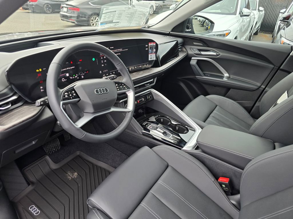 Used 2025 Audi Q5 Premium Plus AWD/4WD image 10