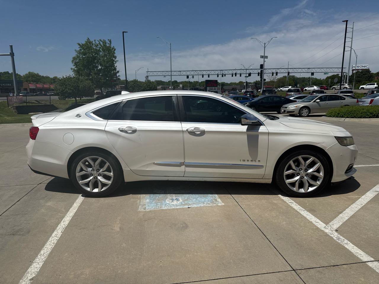 Used 2014 Chevrolet Impala LTZ FWD image 6