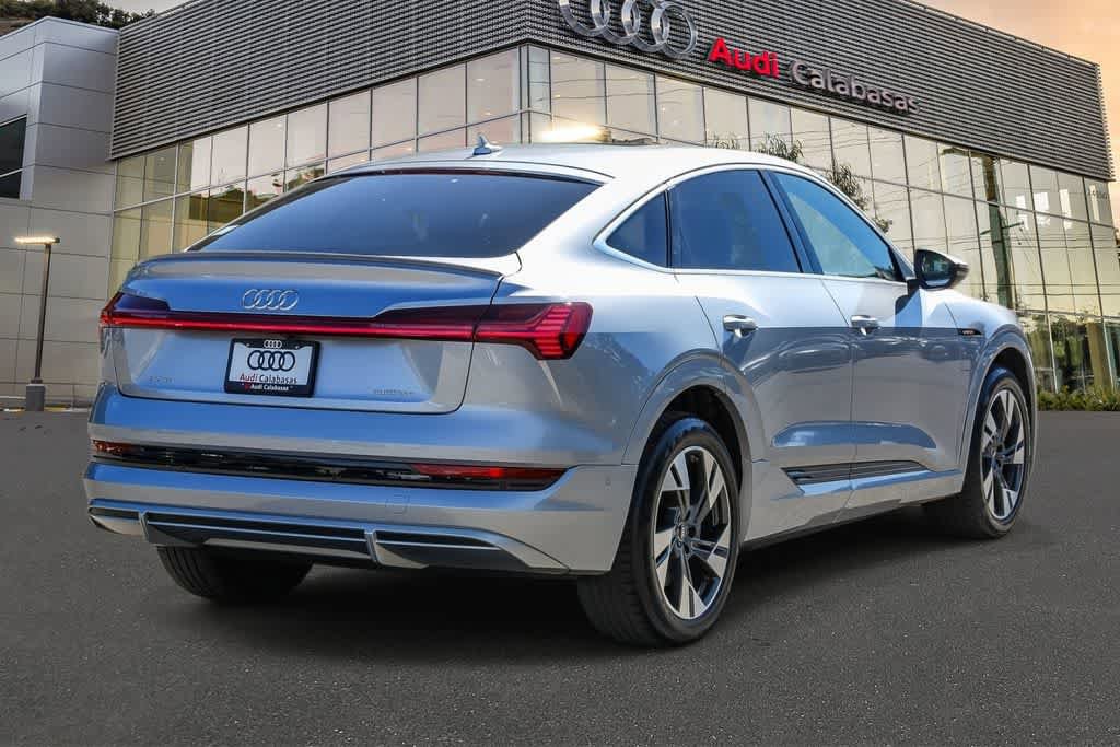 Used 2023 Audi e-tron Premium Plus w/ Premium Plus Package image 4
