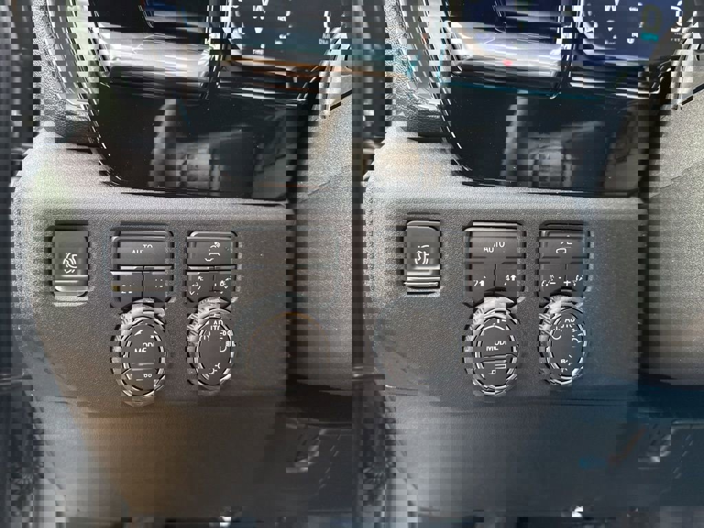 New 2026 Chevrolet Silverado 1500 LT image 25