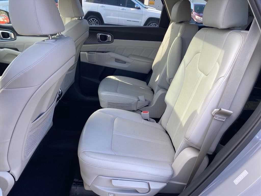 Certified 2023 Kia Sorento SX AWD/4WD image 26