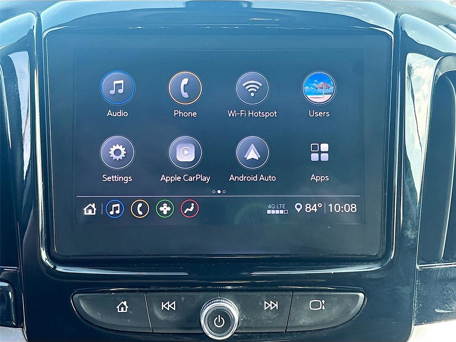 Used 2020 Chevrolet Traverse LT image 15