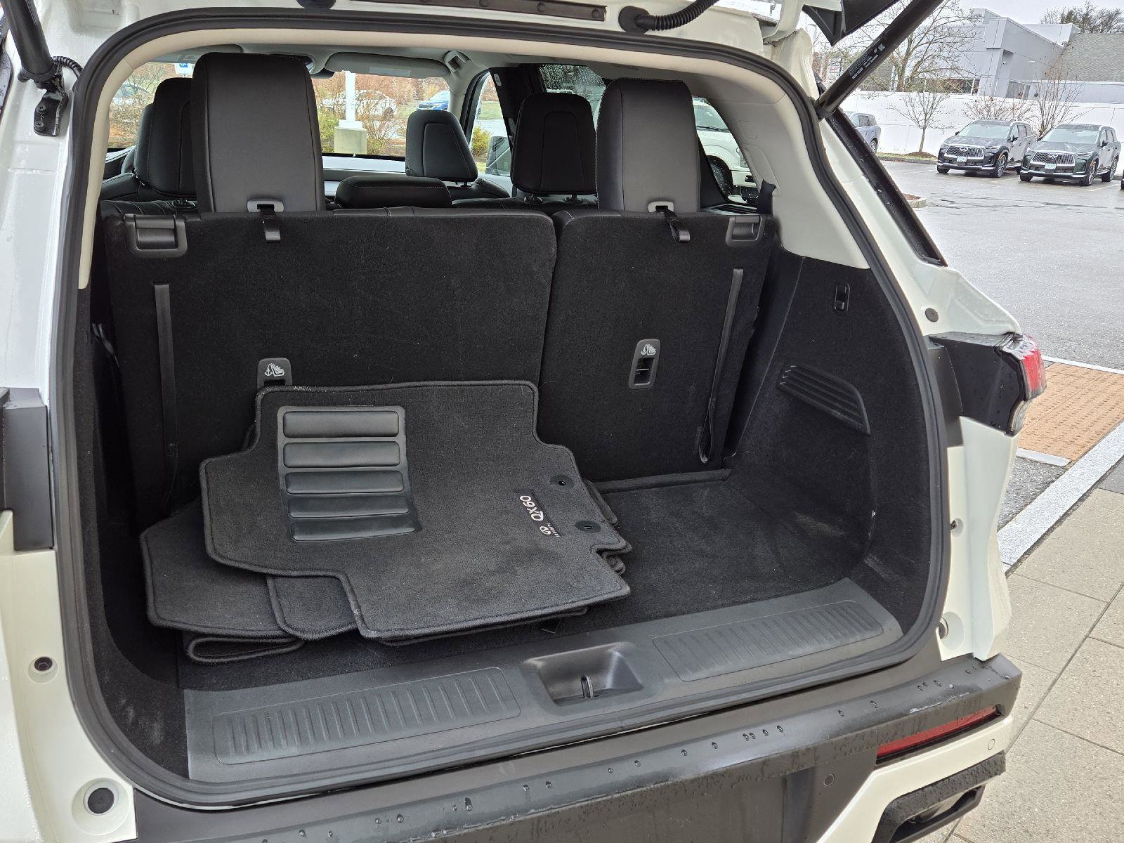 Certified 2025 INFINITI QX60 Luxe w/ Vision Package image 20