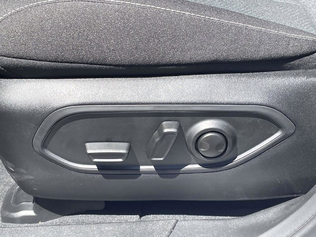 New 2026 Jeep Cherokee Laredo AWD/4WD image 27