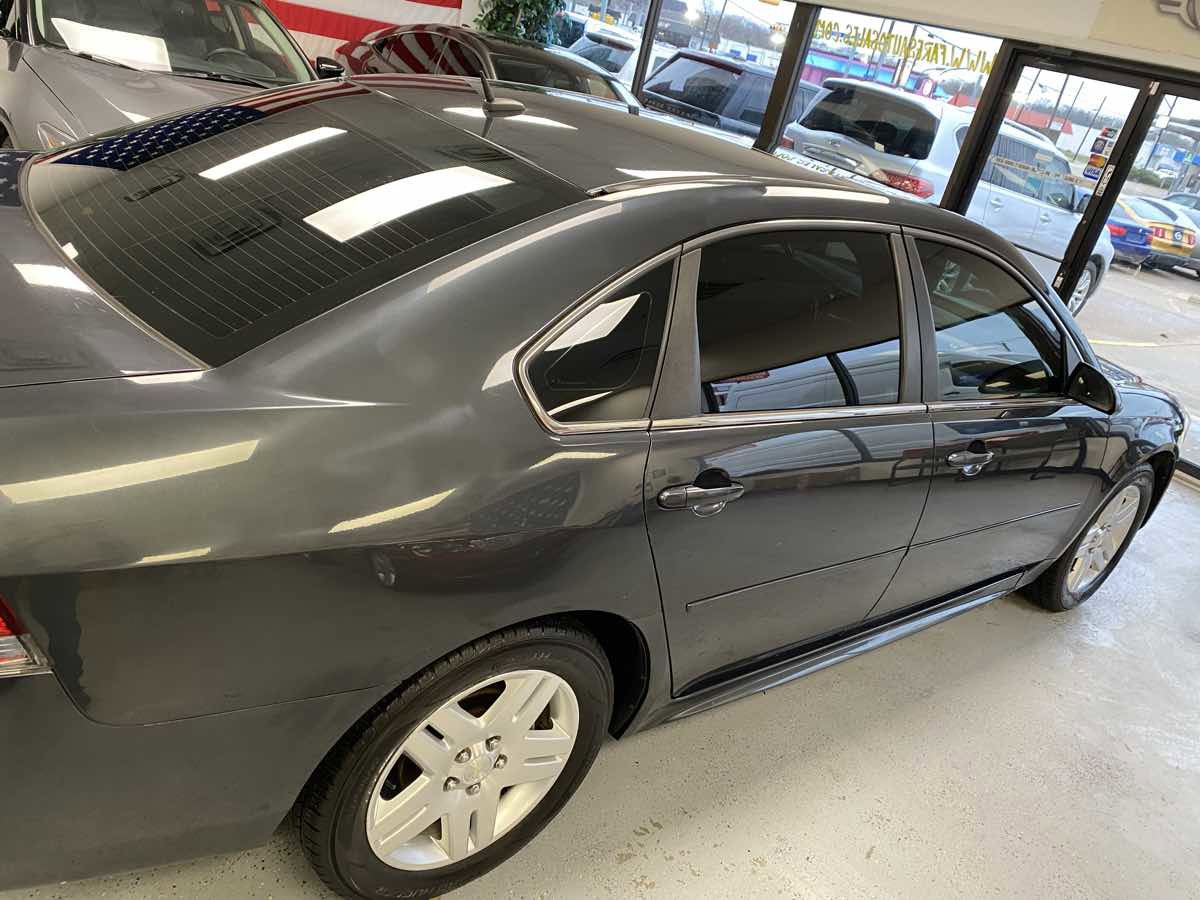 Used 2014 Chevrolet Impala LT w/ LT Sunroof Package image 11