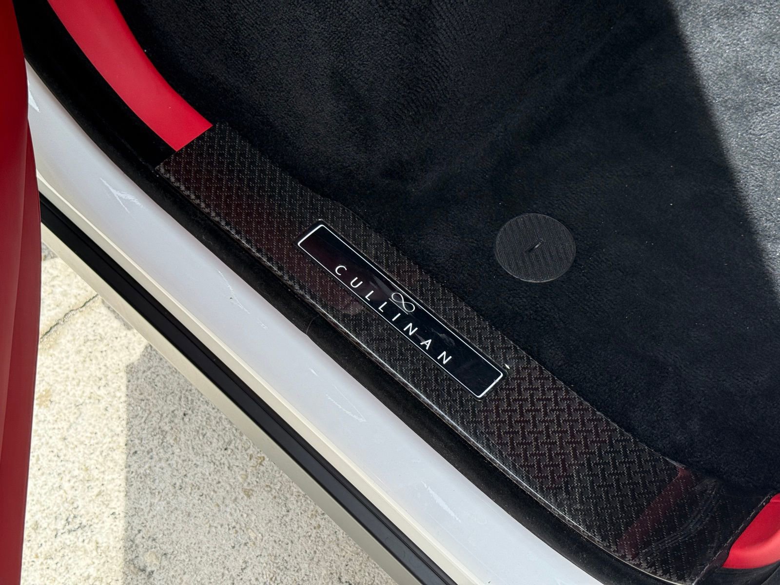 Used 2022 Rolls-Royce Cullinan Black Badge image 31