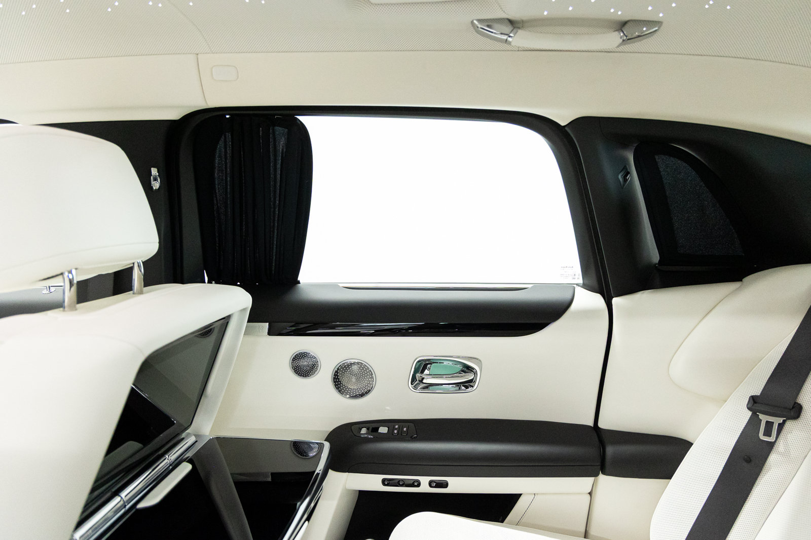 New 2027 Rolls-Royce Ghost Extended Wheelbase AWD/4WD image 65