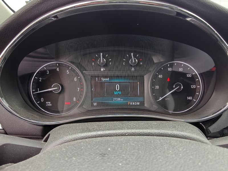 Used 2018 Buick Encore Premium image 17