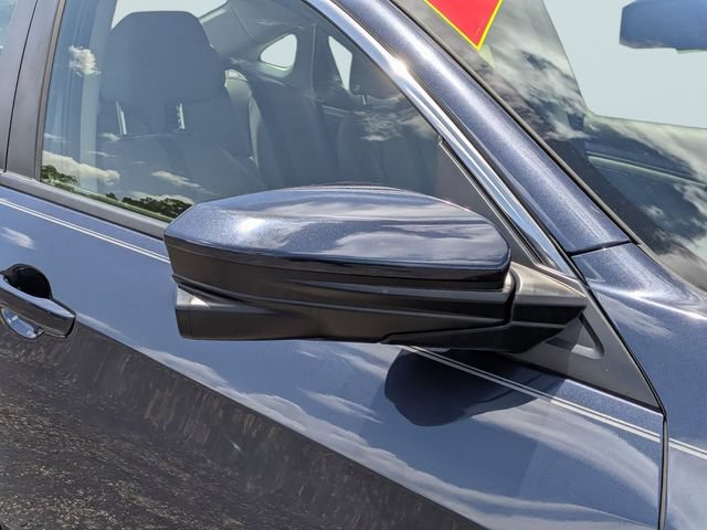 Used 2018 Honda Civic EX-L image 11