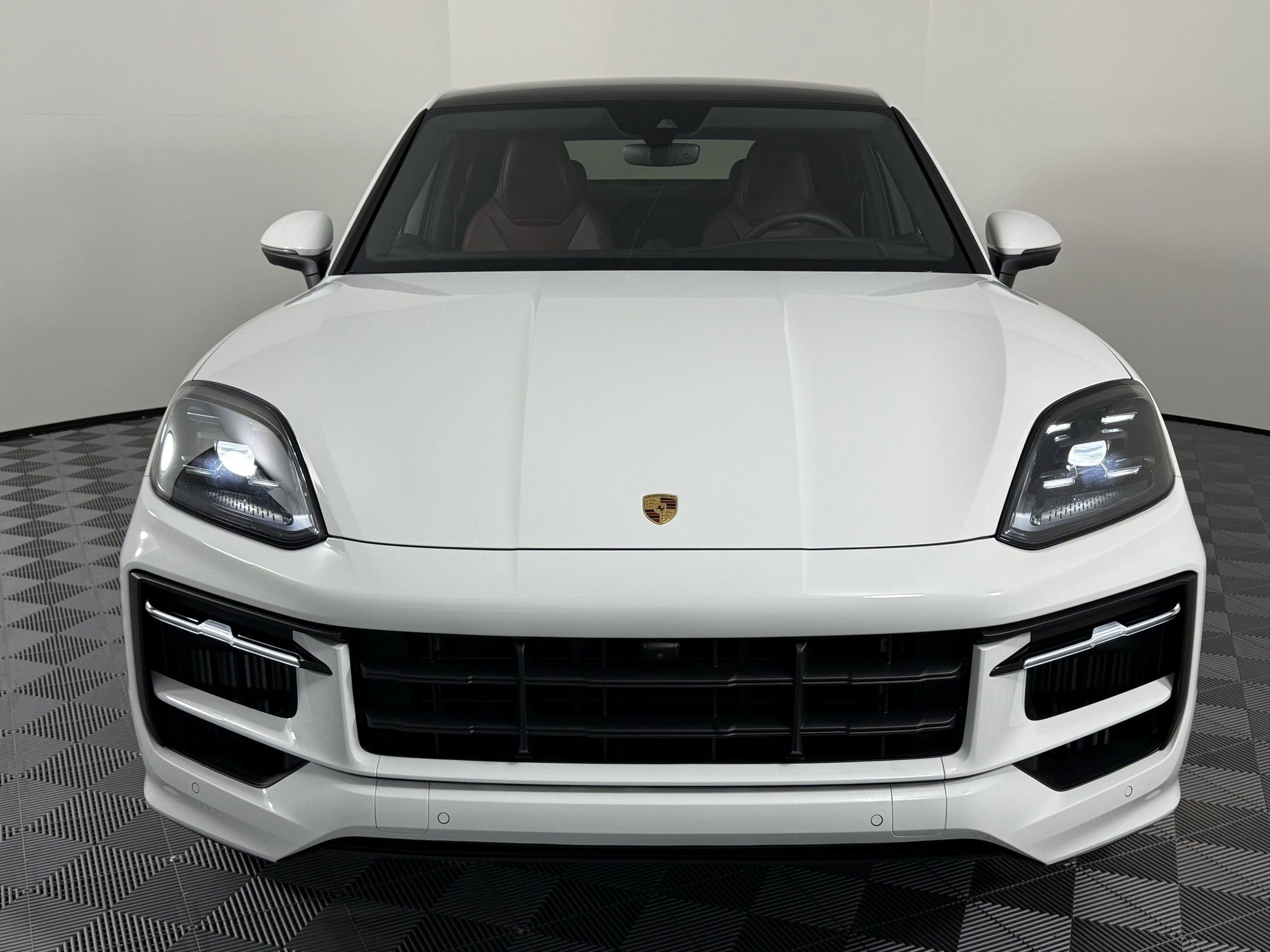 New 2026 Porsche Cayenne S image 6