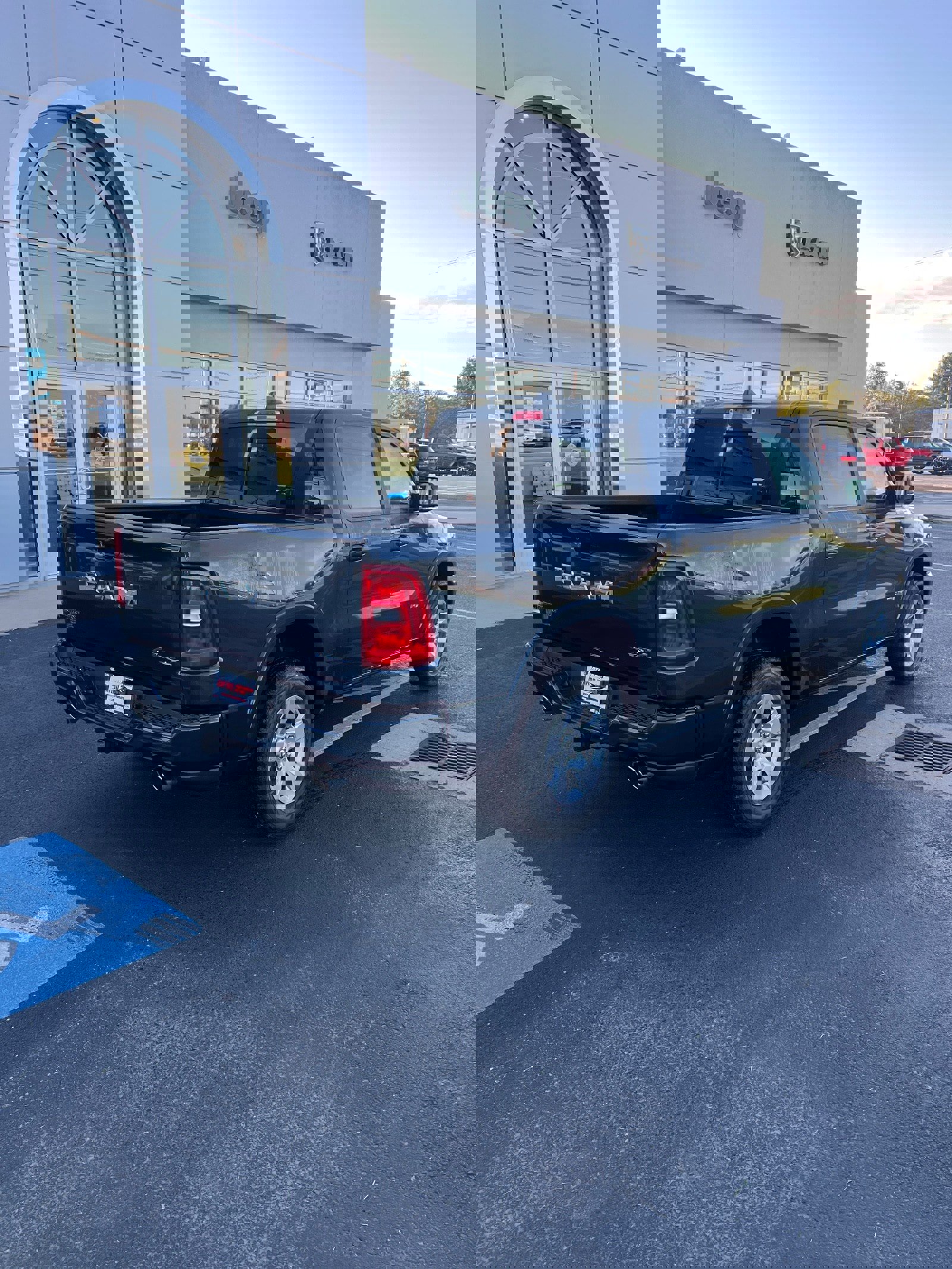 New 2026 RAM 1500 4x4 Crew Cab image 5