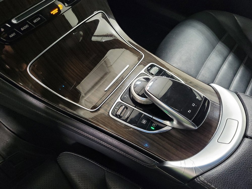 Used 2016 Mercedes-Benz GLC 300 4MATIC image 26