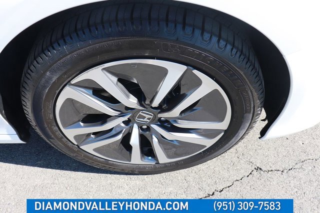 Used 2018 Honda Accord Touring image 32