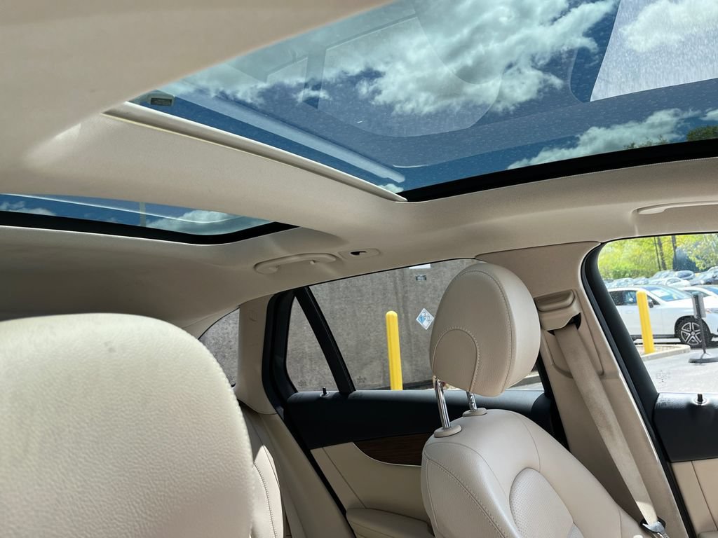 Certified 2022 Mercedes-Benz GLC 300 4MATIC image 16