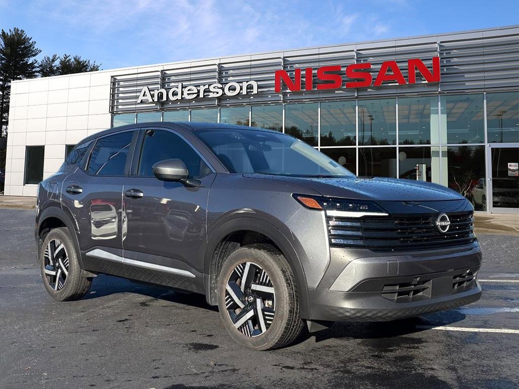 Used 2025 Nissan Kicks SV w/ Charging Package