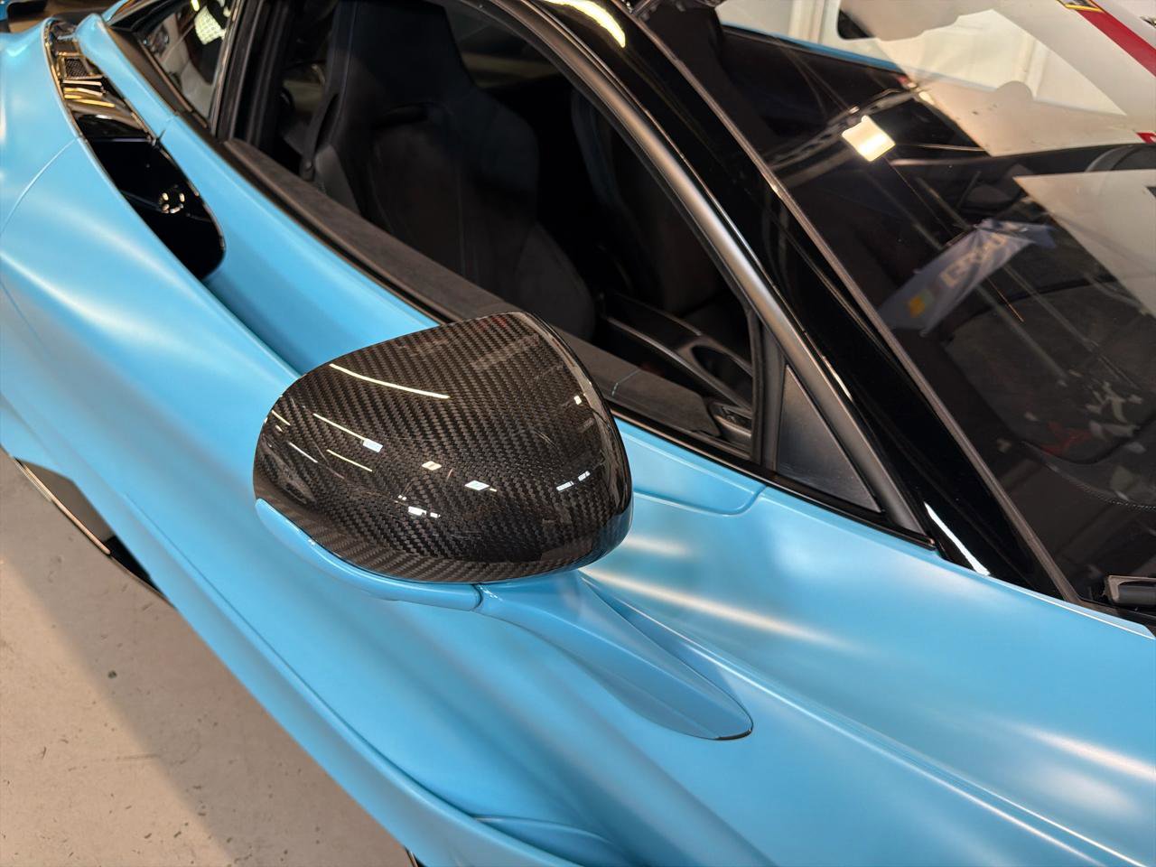 Used 2021 McLaren 765LT RWD image 15