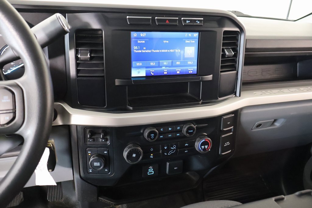 Used 2023 Ford F350 XL w/ FX4 Off-Road Package image 5