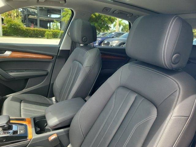 Used 2023 Audi Q5 2.0T Premium Plus AWD/4WD image 16