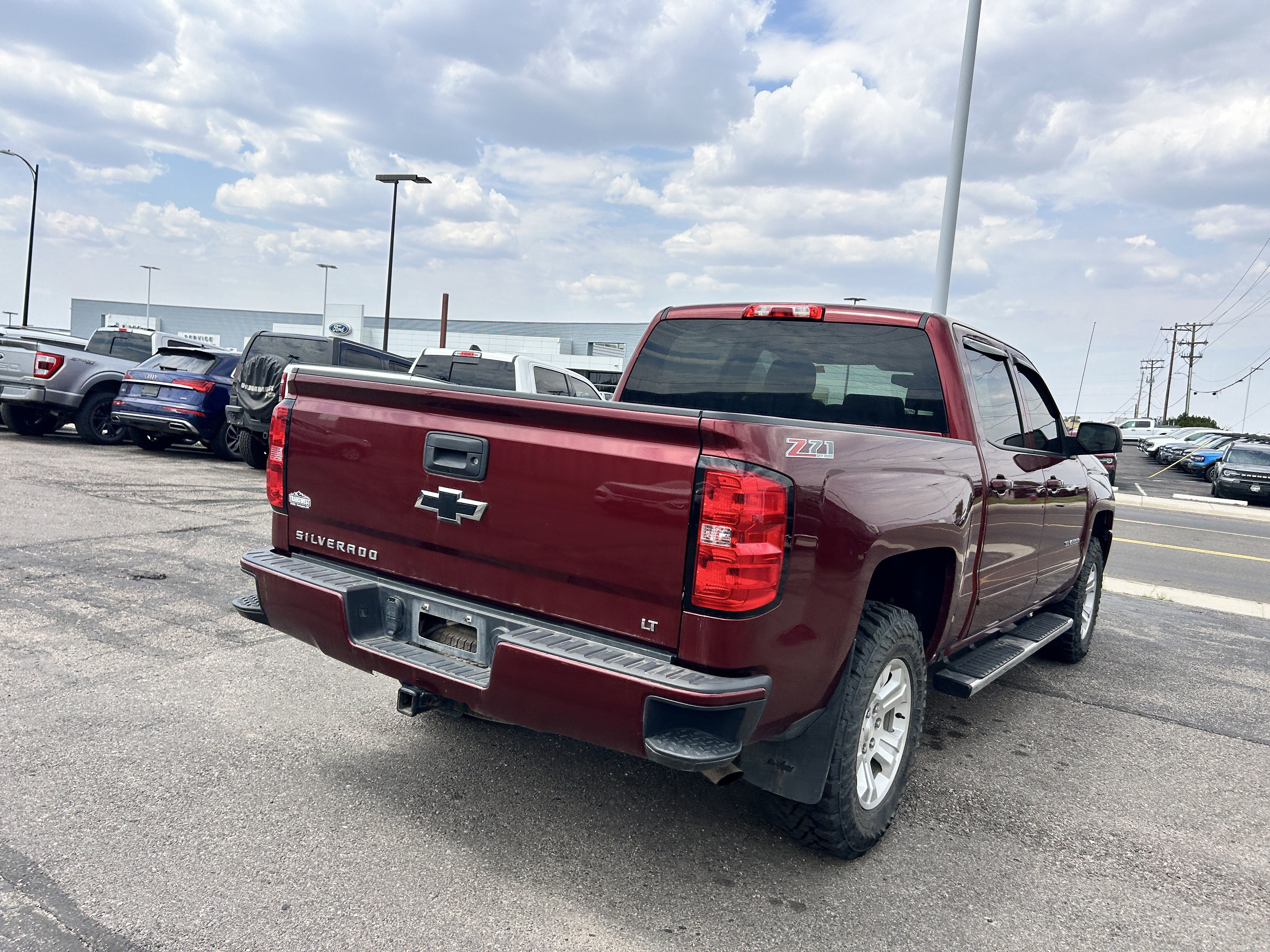 Used 2017 Chevrolet Silverado 1500 LT w/ All Star Edition AWD/4WD image 5