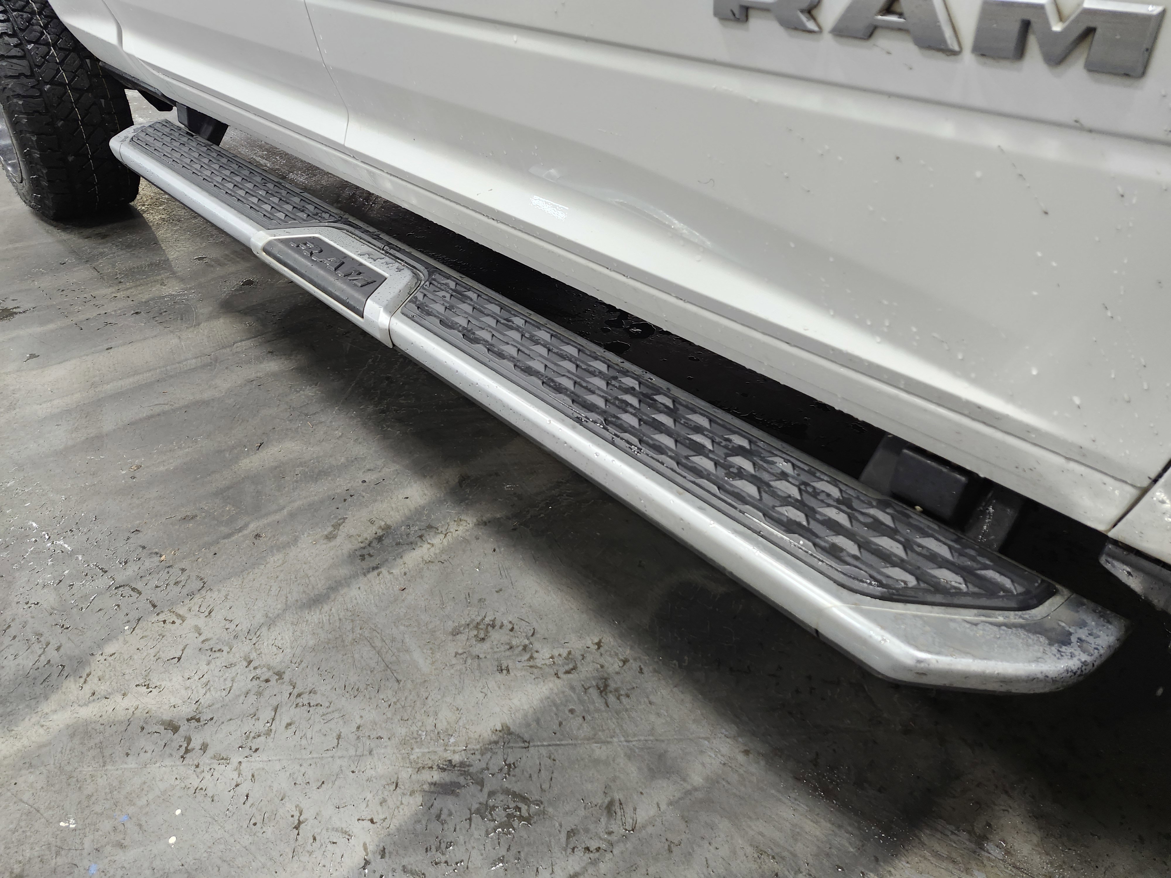 Used 2021 RAM 2500 Big Horn image 11