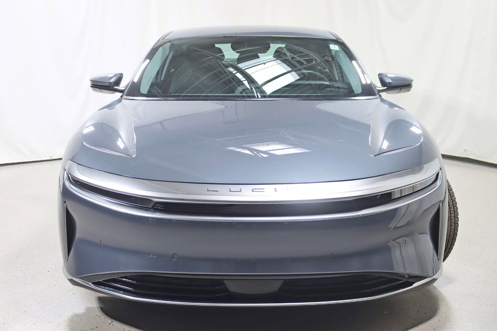 Used 2025 Lucid Air Pure image 8