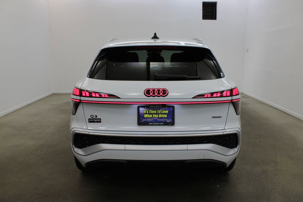 New 2026 Audi Q3 quattro 2.0T image 4