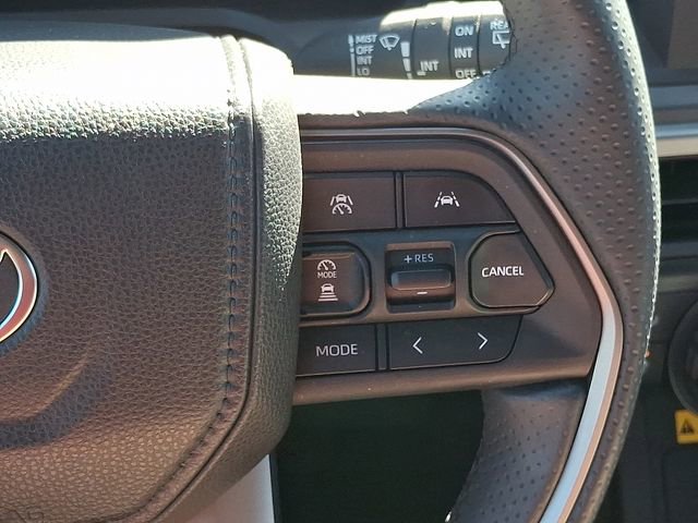 Used 2025 Toyota 4Runner TRD Off-Road AWD/4WD image 24