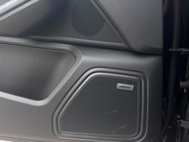 Certified 2026 Porsche Macan AWD/4WD image 23