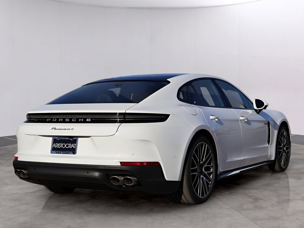 New 2026 Porsche Panamera 4 image 8