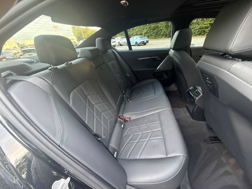 Used 2024 BMW 530i w/ Premium Package RWD image 30