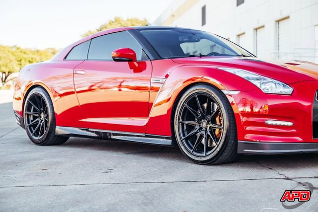 Used 2014 Nissan GT-R Premium image 63