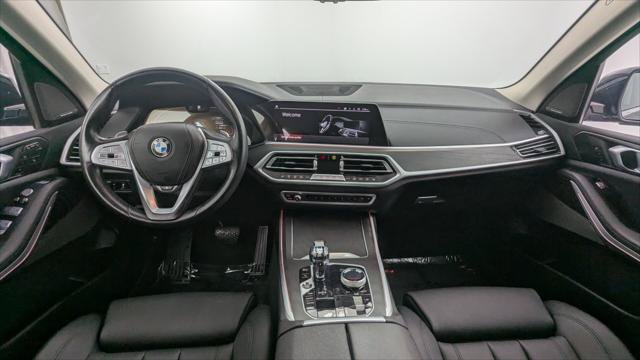 Used 2021 BMW X7 xDrive40i w/ Premium Package AWD/4WD image 24