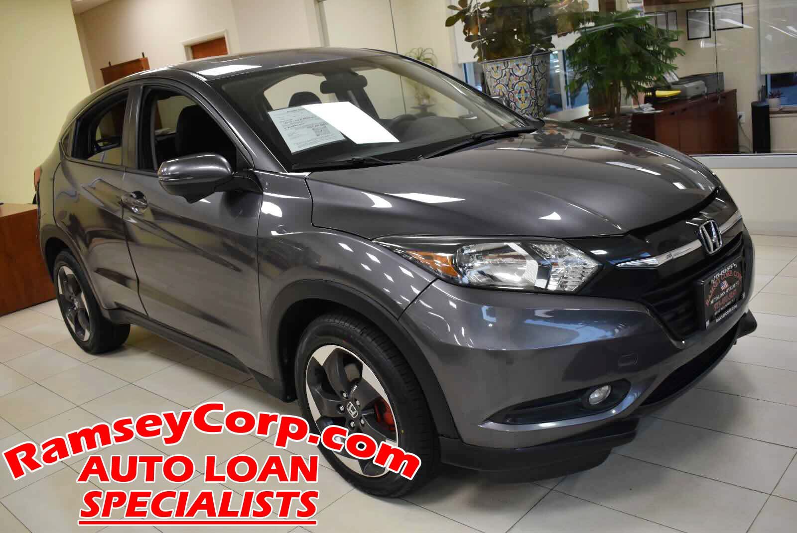 Used 2018 Honda HR-V EX image 2