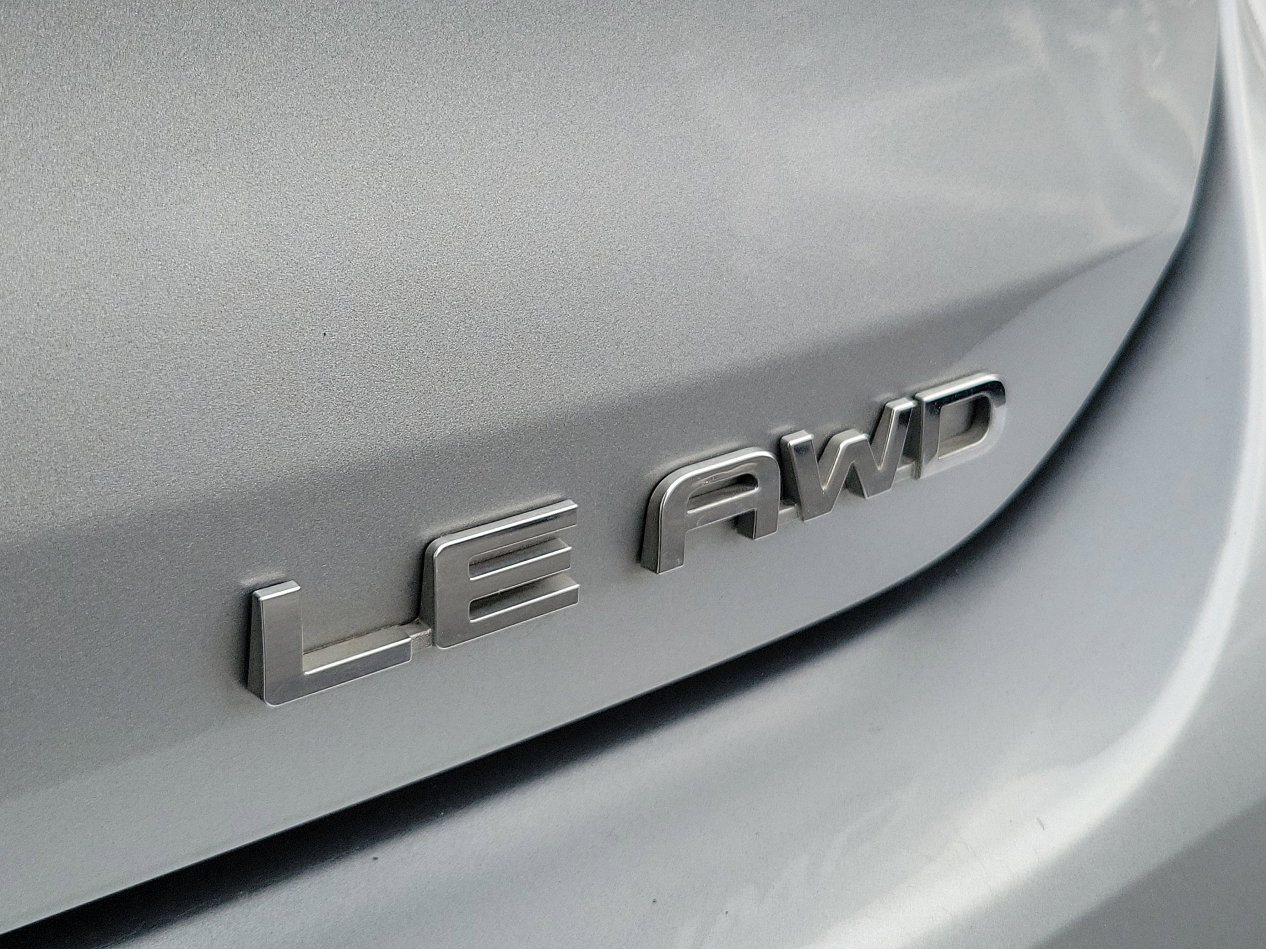 Certified 2024 Toyota Highlander LE image 7