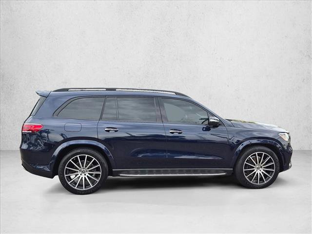 Used 2022 Mercedes-Benz GLS 580 4MATIC image 4