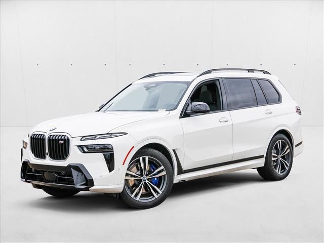 Used 2025 BMW X7 M60i w/ Executive Package image 1