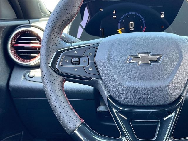 New 2026 Chevrolet Trax RS w/ Sunroof Package FWD image 18