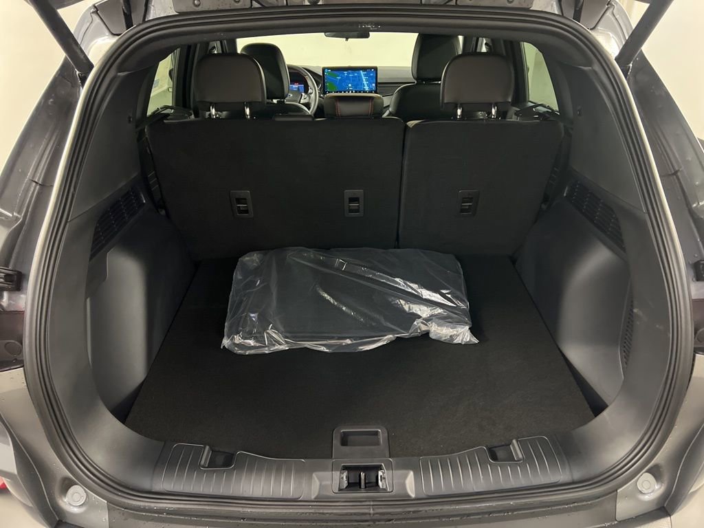New 2026 Ford Escape ST-Line w/ Tech Pack #1 image 30