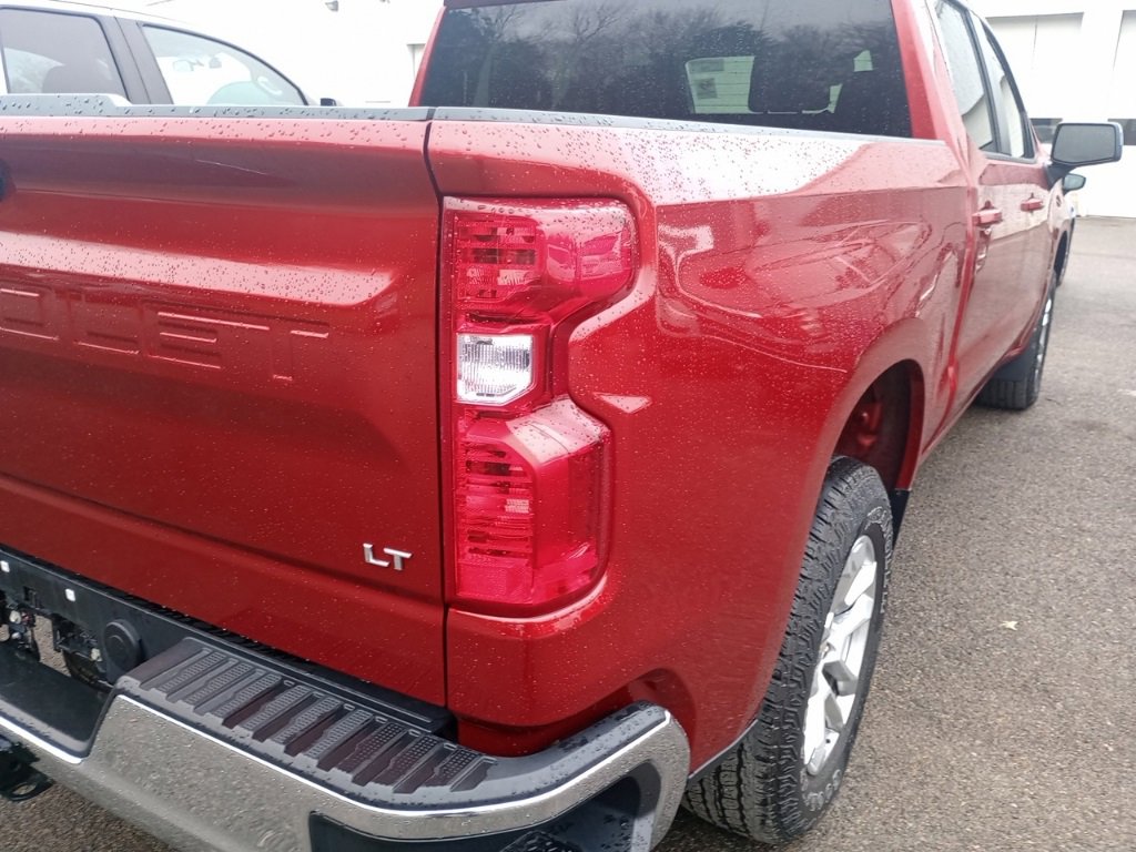 Used 2022 Chevrolet Silverado 1500 LT w/ Protection Package image 5