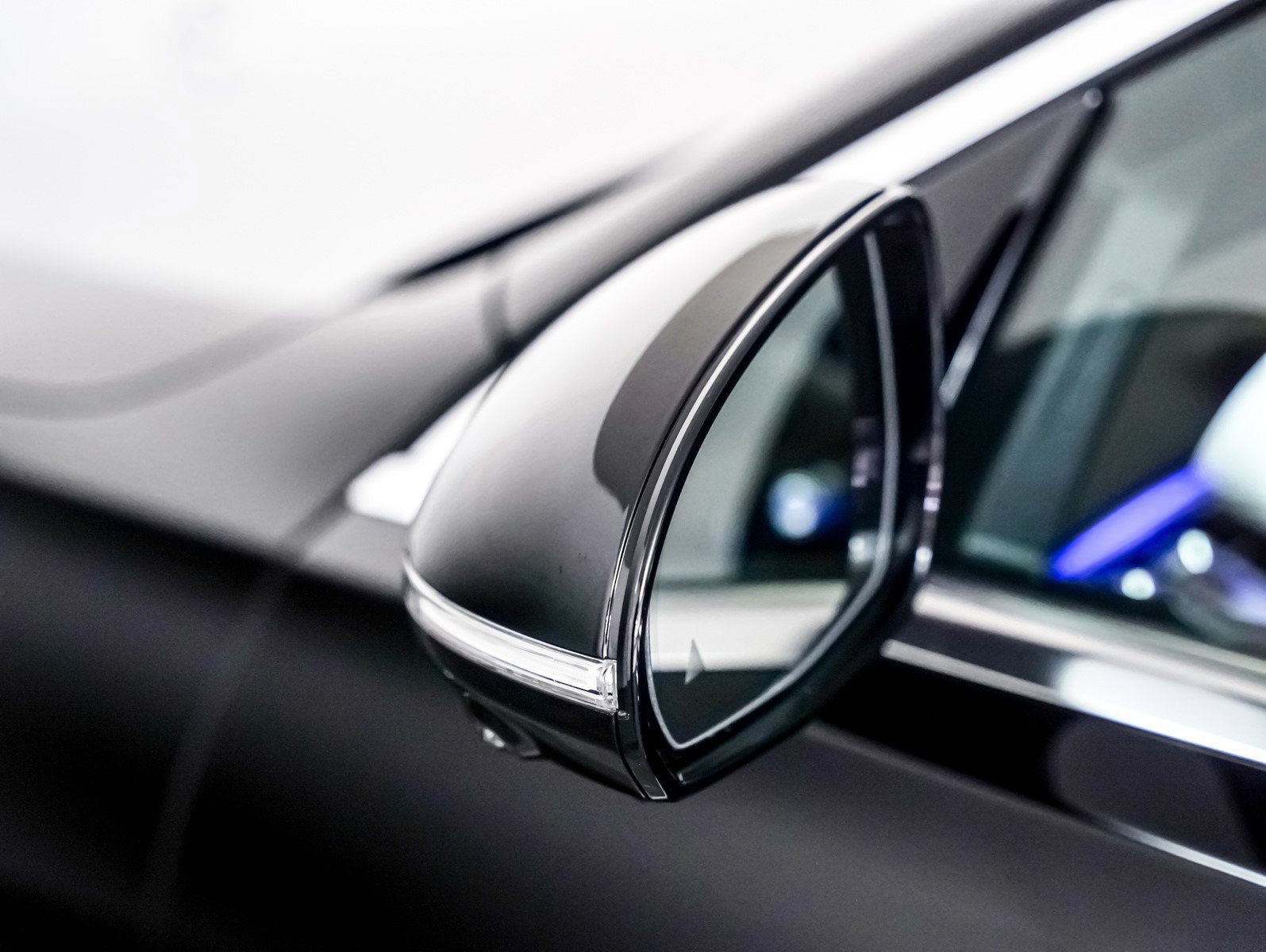 New 2025 Mercedes-Benz S 580 4MATIC Sedan image 25