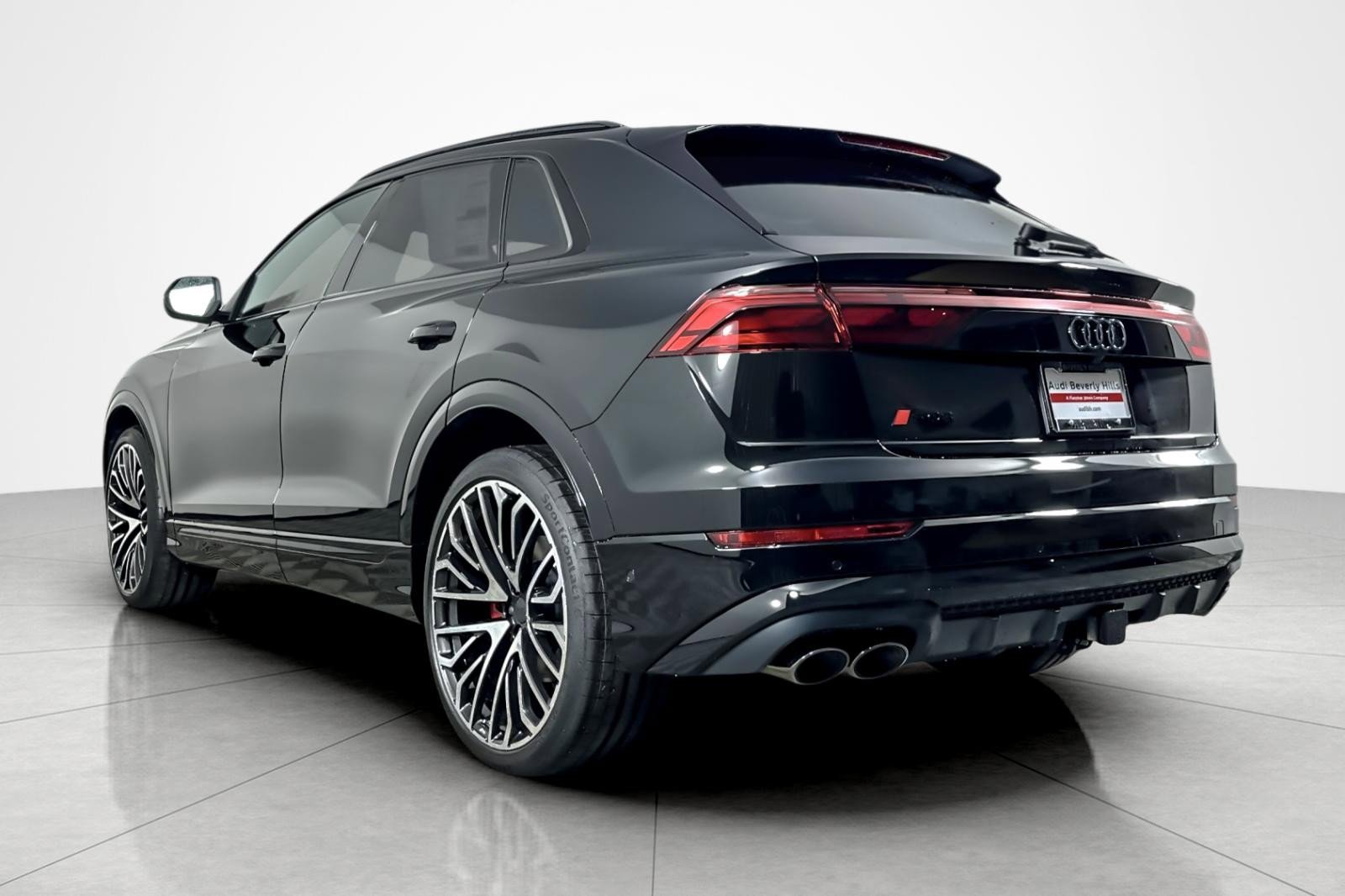 New 2026 Audi SQ8 Prestige image 4