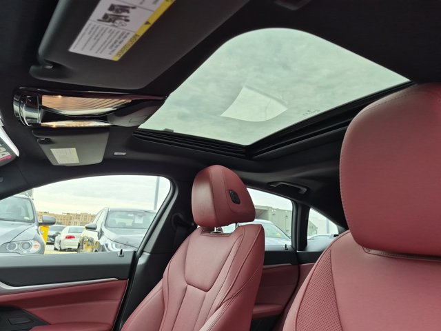 Used 2023 BMW i4 eDrive35 w/ Parking Assistance Package RWD image 20
