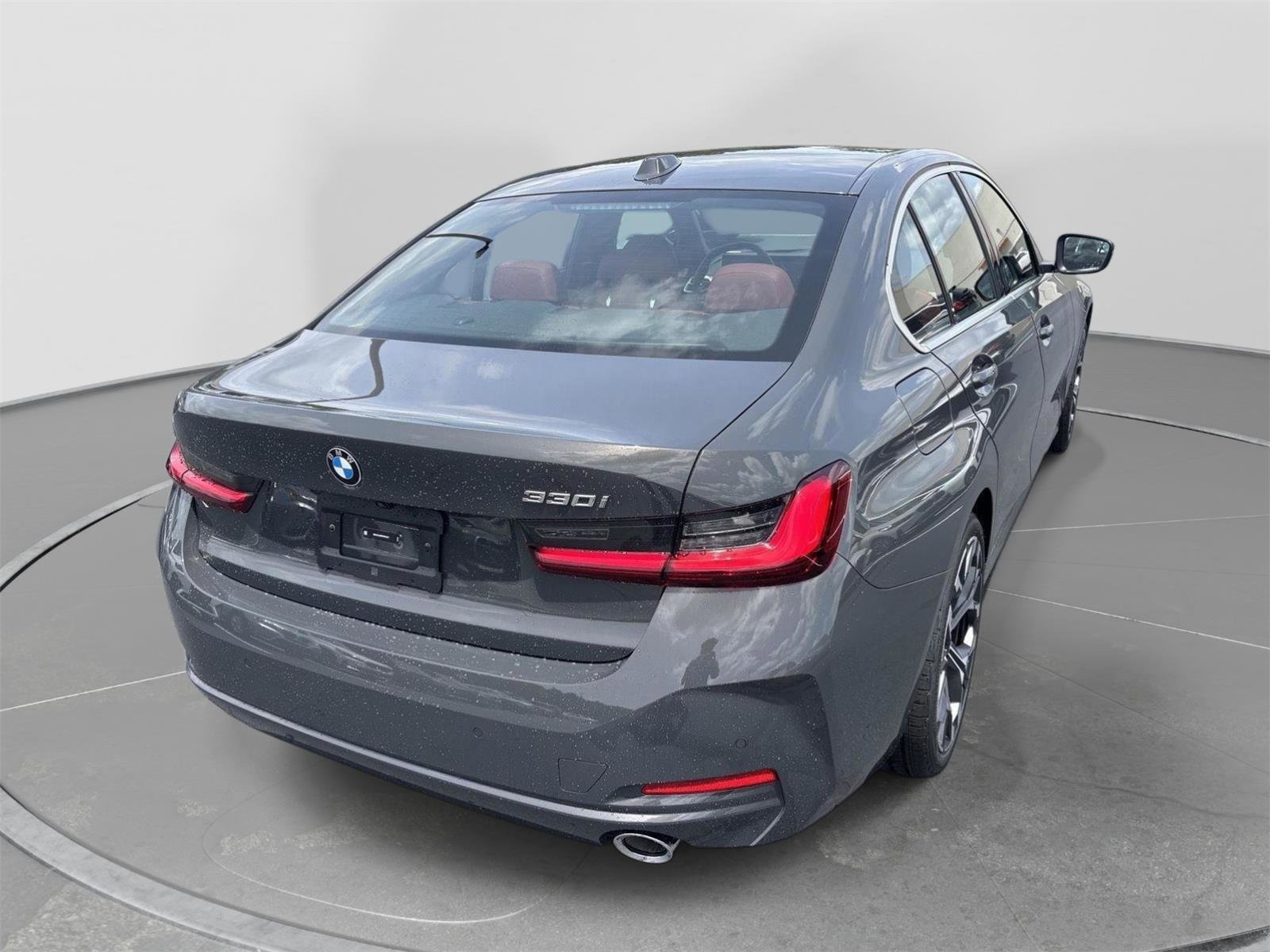 New 2026 BMW 330i Sedan w/ Premium Package RWD image 6